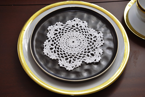 crochet round doily. 6" round. white color. 12 pieces pack